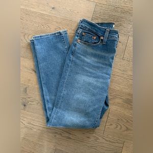 Levi’s Wedgie Straight Jeans